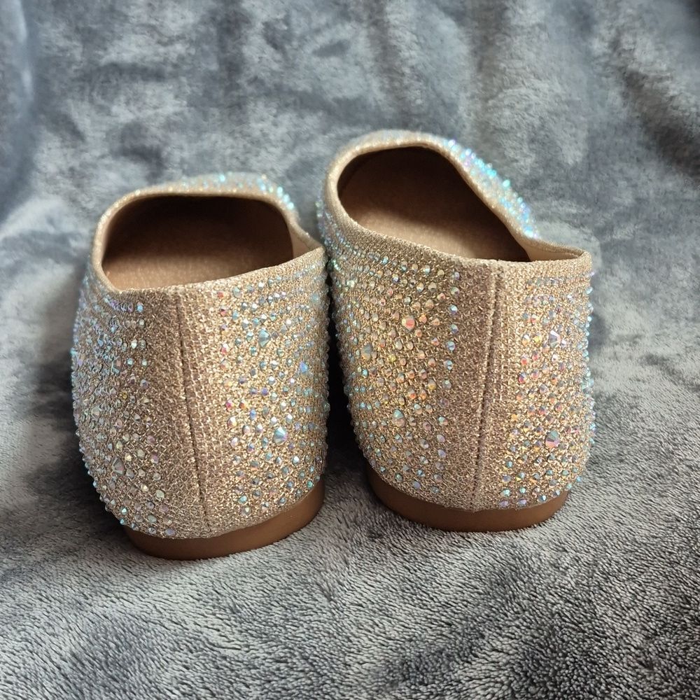 Dream Pairs Women's 10 Sparkle Diamond Incrusted Flats - New - Picture 6 of 7